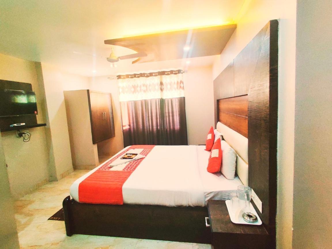 Hotel Amour By Rpi New Delhi Extérieur photo