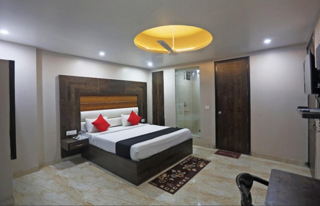 Hotel Amour By Rpi New Delhi Extérieur photo