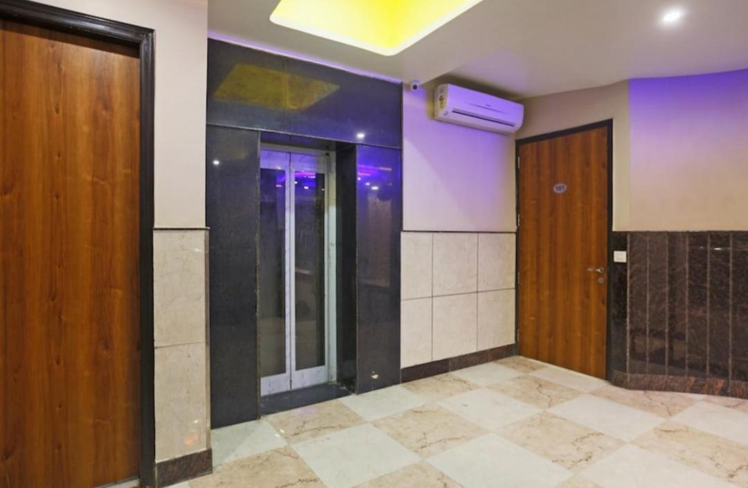 Hotel Amour By Rpi New Delhi Extérieur photo