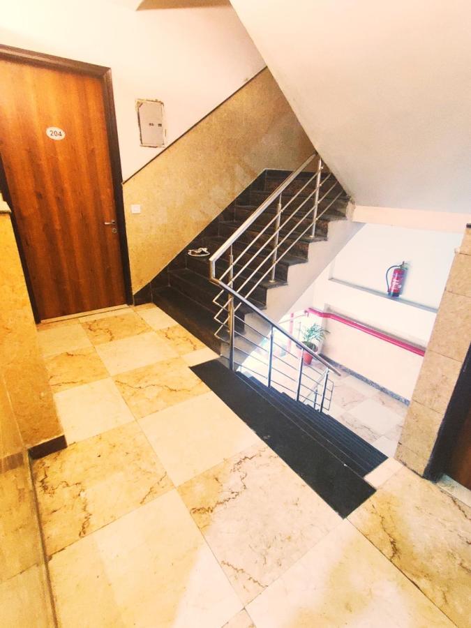 Hotel Amour By Rpi New Delhi Extérieur photo